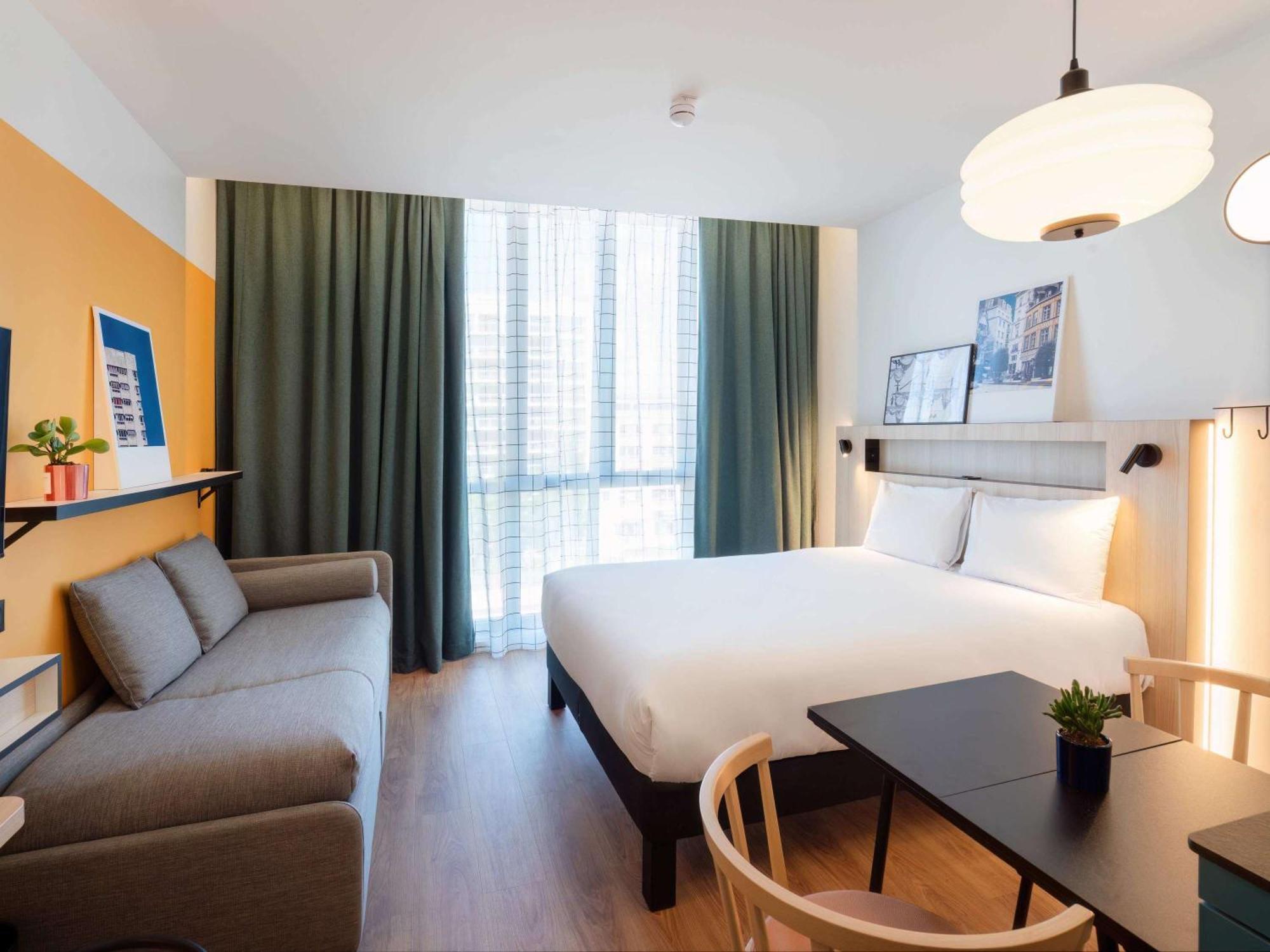 Aparthotel Adagio Access Rouen Centre Cathedrale Bagian luar foto